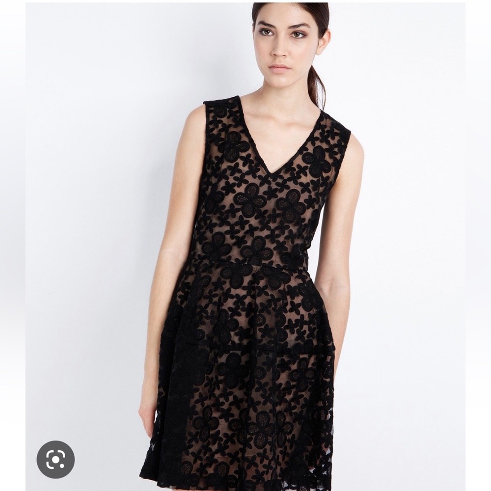 Maje Elvira Lace Dress Small (Designer Size 1) - Picture 9 of 9